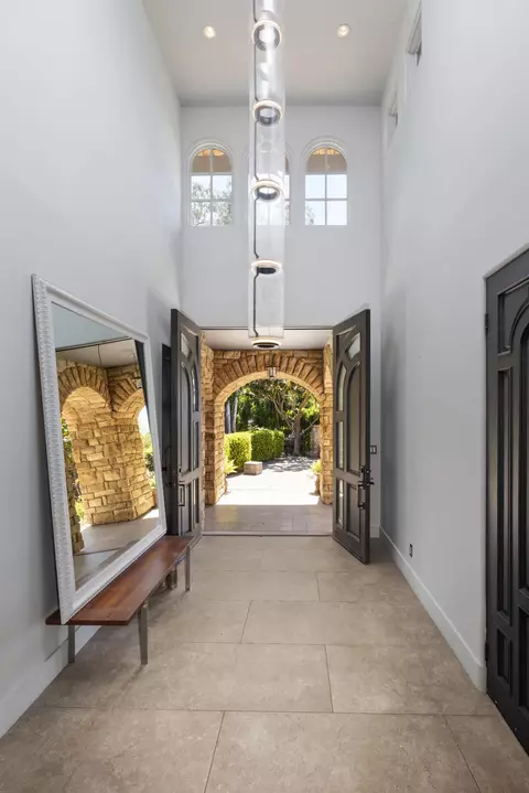 Entry Way - 330 E Mountain Dr, Montecito, CA 93108 photo 1 of 2