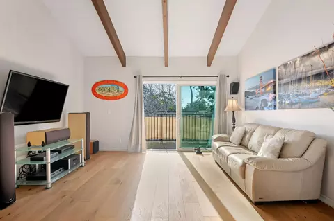 872 Highland #3, Santa Barbara, CA 93109