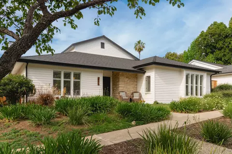 3726 Cedar Vis, Santa Barbara, CA 93110