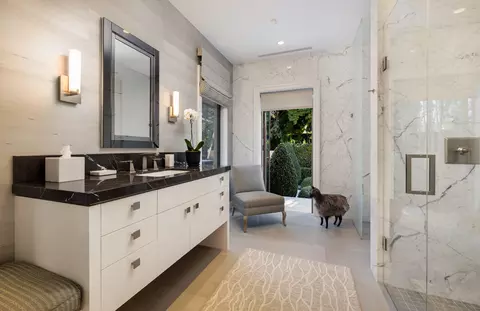 Bath - 2076 China Flat Rd, Montecito, CA 93108 photo 2 of 2