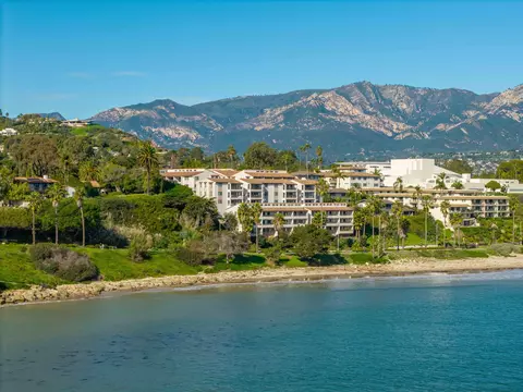 56 Barranca Ave #10, Santa Barbara, CA 93109