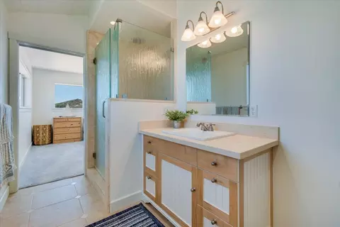 Bath - Undisclosed, Lompoc, CA 93436 photo 3 of 4