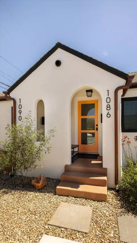 Exterior - 10861090 Elm Ln, Carpinteria, CA 93013 photo 3 of 10