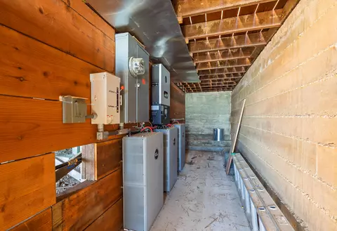 Entry Way - 2111 Refugio Rd, Goleta, CA 93117 photo 1 of 1