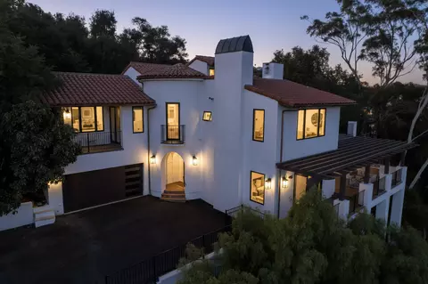 210 Las Alturas Rd, Santa Barbara, CA 93103