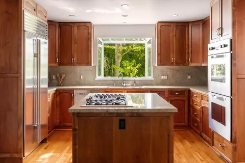 Kitchen - 189 Hermosillo Rd, Montecito, CA 93108 photo 2 of 2