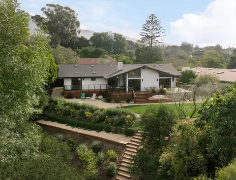 4055 Naranjo Dr, Santa Barbara, CA 93110