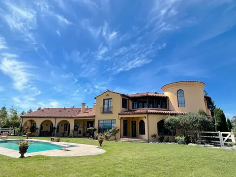 1910 Adobe Canyon Rd, Solvang, CA 93463