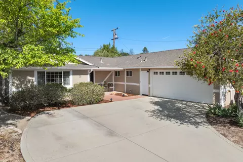71 1st St, Solvang, CA 93463