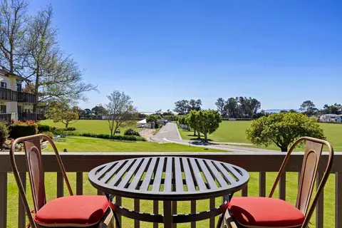Exterior - 3375 Foothill Rd UNIT 1123, Carpinteria, CA 93013 photo 2 of 2