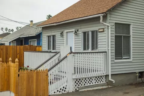 718 Cook Ave, Santa Barbara, CA 93101