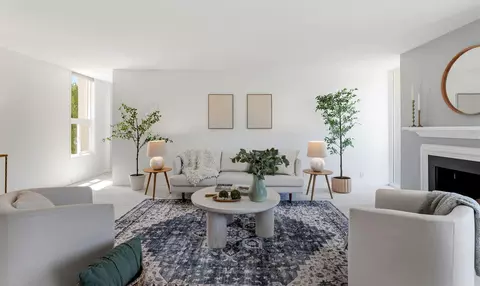 Living - 1032 Fairway Rd, Montecito, CA 93108 photo 3 of 4