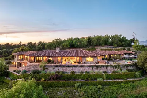 1418 Ribe Rd, Solvang, CA 93463