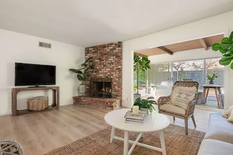 Living - 471 Devon Pl, Goleta, CA 93111 photo 2 of 6