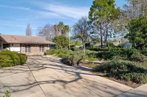 Exterior - 471 Devon Pl, Goleta, CA 93111 photo 2 of 9