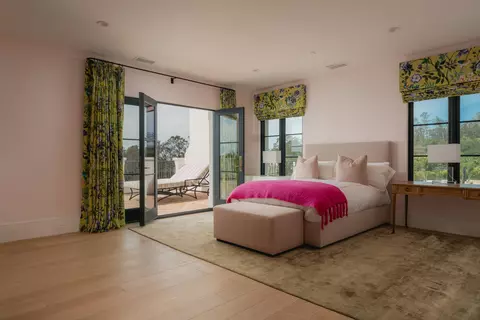 Bedroom - 1475 E Mountain Dr, Montecito, CA 93108 photo 3 of 6