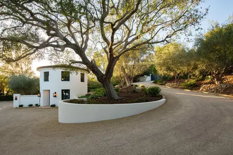 Exterior - 1475 E Mountain Dr, Montecito, CA 93108 photo 8 of 9