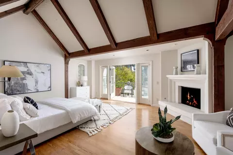 Bedroom - 1455 Vincenti Pl, Montecito, CA 93108 photo 1 of 3