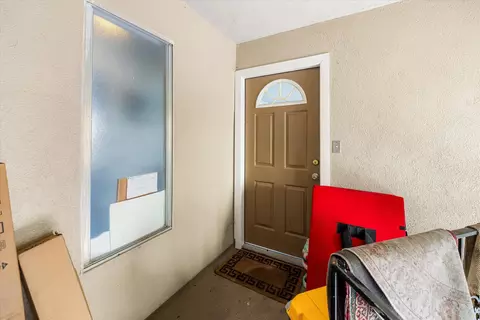 Entry Way - 6724 Pasado Rd, Goleta, CA 93117 photo 1 of 1