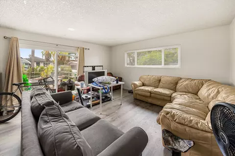 Living - 6724 Pasado Rd, Goleta, CA 93117 photo 1 of 2