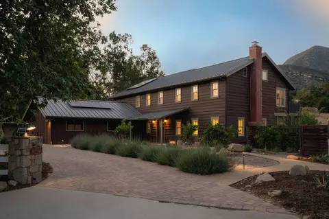 817 Del Oro Dr, Ojai, CA 93023