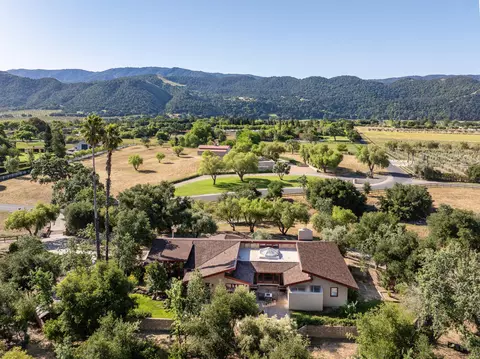 305 White Oak Rd, Santa Ynez, CA 93460