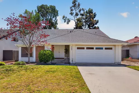 967 Greensboro Rd, Ventura, CA 93004