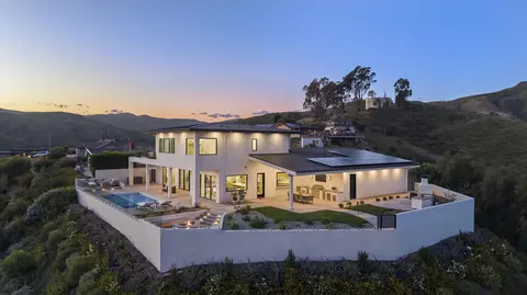 3254 Breaker Dr, Ventura, CA 93003