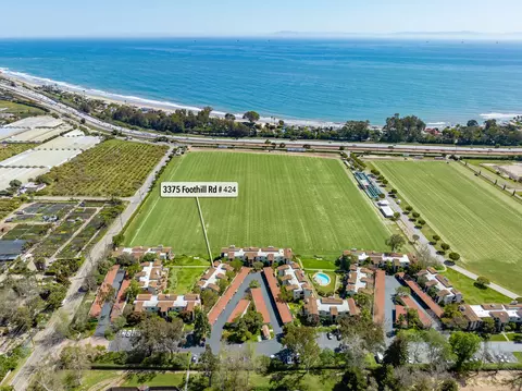 View/Area - 3375 Foothill Rd UNIT 424, Carpinteria, CA 93013 photo 3 of 5
