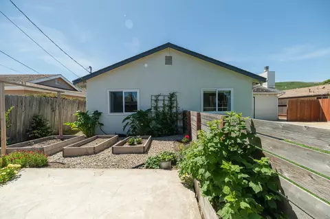Exterior - 1001 W Lime Ave, Lompoc, CA 93436 photo 6 of 6