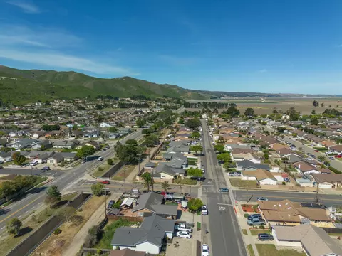 View/Area - 1001 W Lime Ave, Lompoc, CA 93436 photo 5 of 5