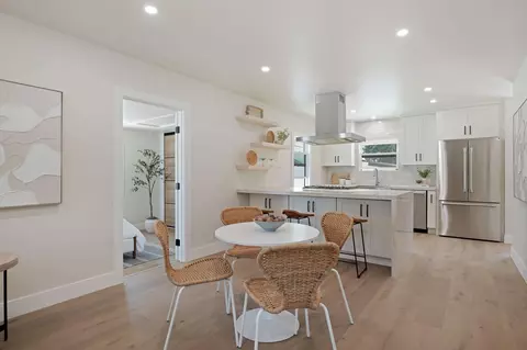Dining - 5161 7th St, Carpinteria, CA 93013 photo 1 of 2