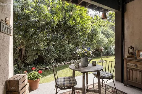 Exterior - 265 5th St UNIT B, Solvang, CA 93463 photo 3 of 4