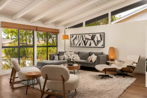 Living - 546 Arbol Verde St, Carpinteria, CA 93013 photo 2 of 2