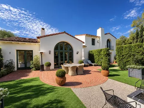 499 Monarch Ln, Montecito, CA 93108 photo 2