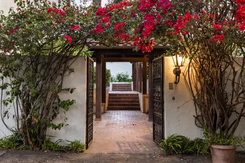Exterior - 725 Ashley Rd, Montecito, CA 93108 photo 6 of 15