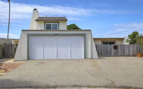 7395 Freeman Pl, Goleta, CA 93117