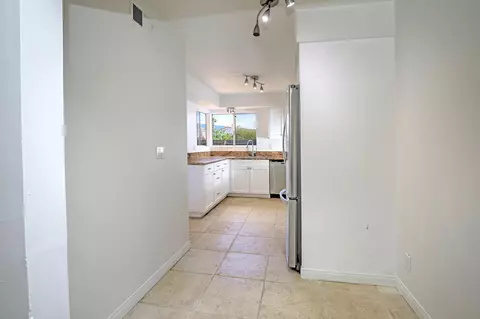 Entry Way - 7395 Freeman Pl, Goleta, CA 93117 photo 2 of 2