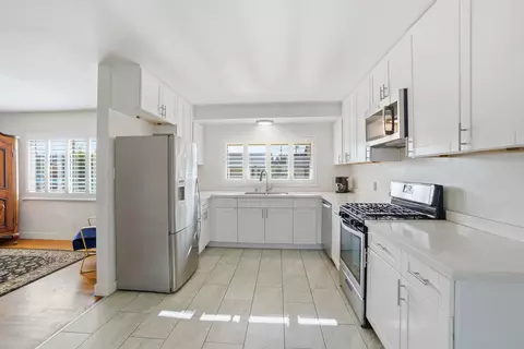 Kitchen - 700 N M St, Oxnard, CA 93030 photo 1 of 2