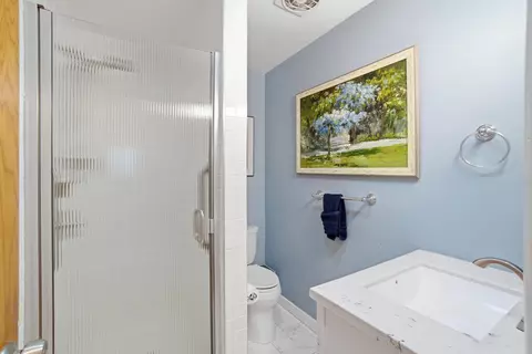 Bath - 700 N M St, Oxnard, CA 93030 photo 4 of 4