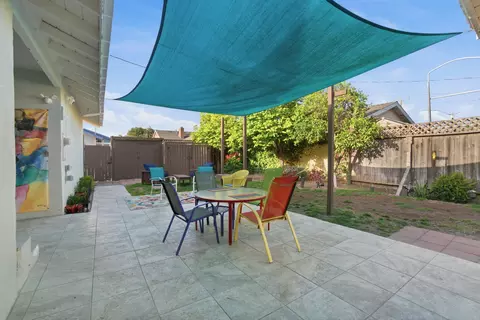 Exterior - 700 N M St, Oxnard, CA 93030 photo 3 of 7