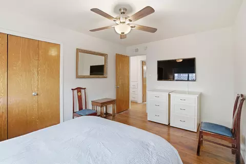 Bedroom - 700 N M St, Oxnard, CA 93030 photo 3 of 4