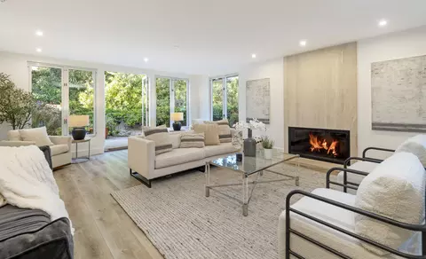 1524 E Valley Rd, Montecito, CA 93108