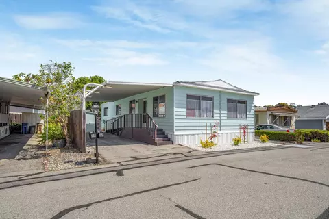 4025 State St #SPC 40, Santa Barbara, CA 93110