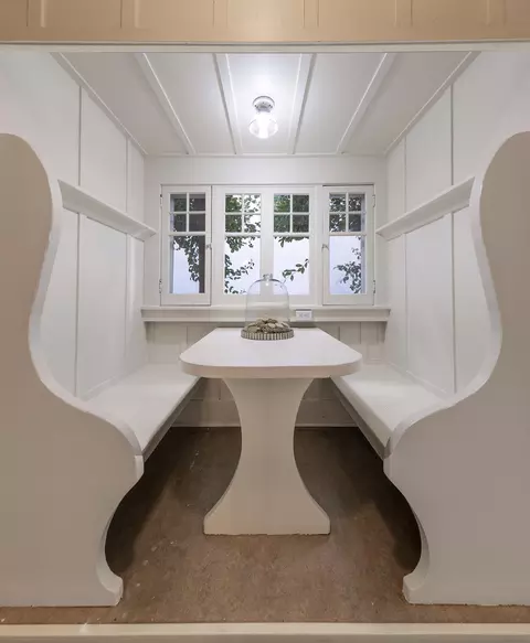 Dining - 512 E Arrellaga St, Santa Barbara, CA 93103 photo 2 of 3