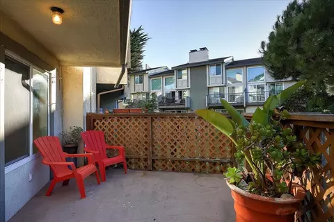 Exterior - 5455 8th St #5, Carpinteria, CA 93013 photo 4 of 7