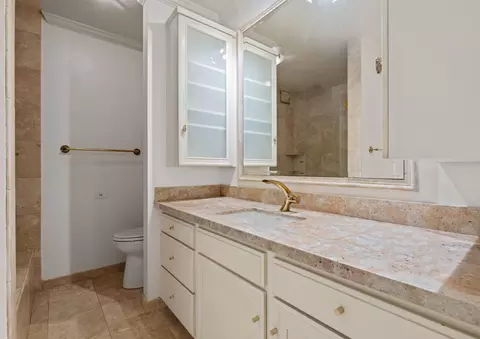 Bath - 1034 Fairway Road Rd, Montecito, CA 93108 photo 1 of 1