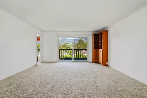 Living - 1034 Fairway Road Rd, Montecito, CA 93108 photo 2 of 8