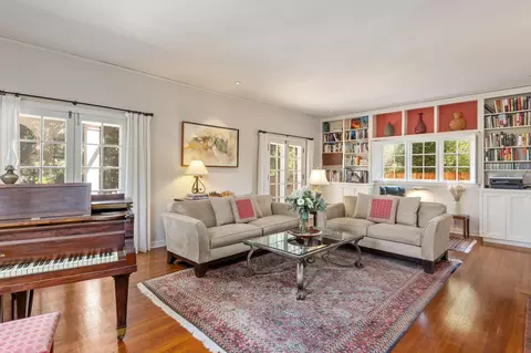 321 E Mission St, Santa Barbara, CA 93101
