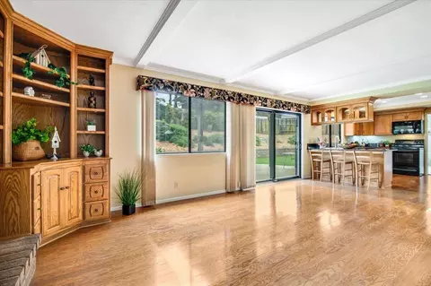Living - 4603 Falcon Dr, Lompoc, CA 93436 photo 9 of 9